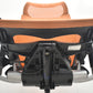 【中古】オカムラ　バロン　エクストラハイバック　可動肘　固定ヘッドレスト　シルバー脚　オレンジ　2026073001【中古オフィス家具】