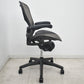 【中古】ハーマンミラー　アーロンチェア　Bサイズ　フル装備　ランバーサポート　ブラック　2026073008【中古オフィス家具】