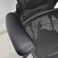 【中古】ハーマンミラー　アーロンチェア　Bサイズ　フル装備　ランバーサポート　昇降ガス新品　ヘッドレスト（社外品）ブラック　2026080402【中古オフィス家具】