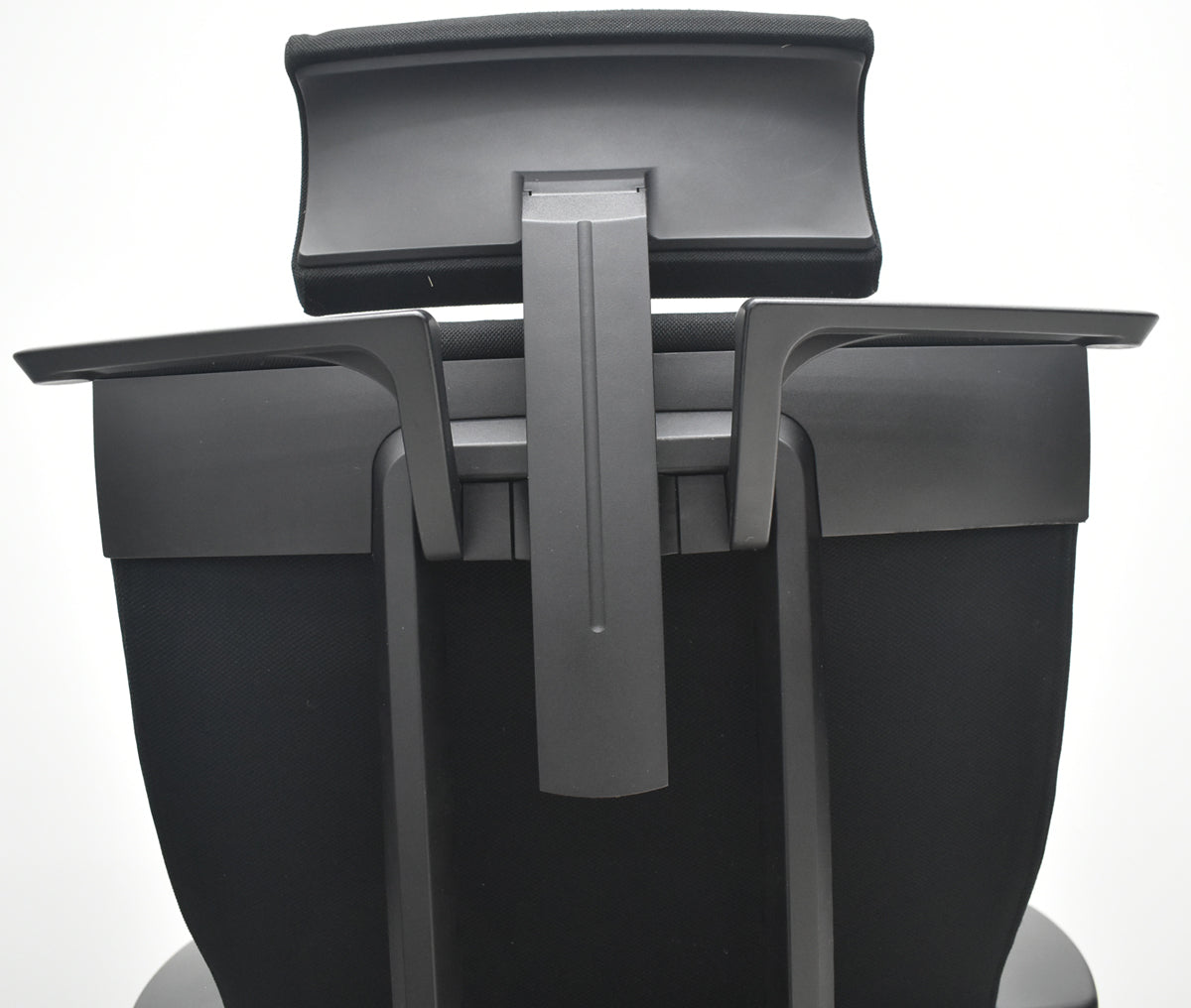 【中古】イトーキ　スピーナ　エクストラハイバック（可動ヘッドレスト）可動肘　アクティブランバーサポート　ハンガー　ブラック　2026080406【中古オフィス家具】