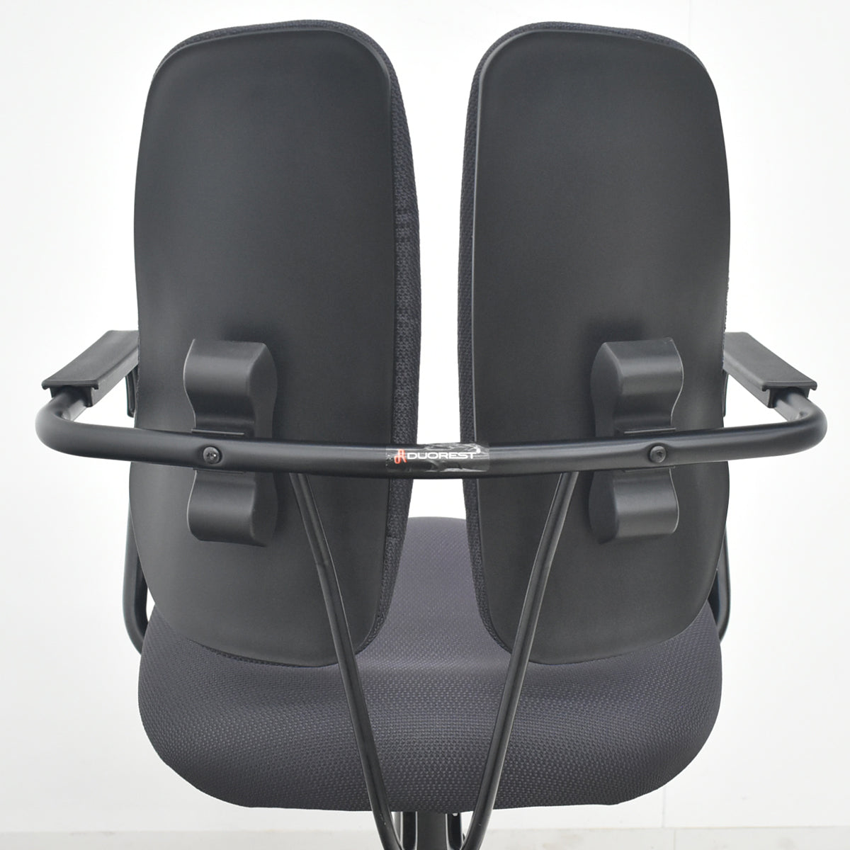 【中古】デュオレスト　コンフィー　DR-260　固定肘　ブラック　2026081906【中古オフィス家具】