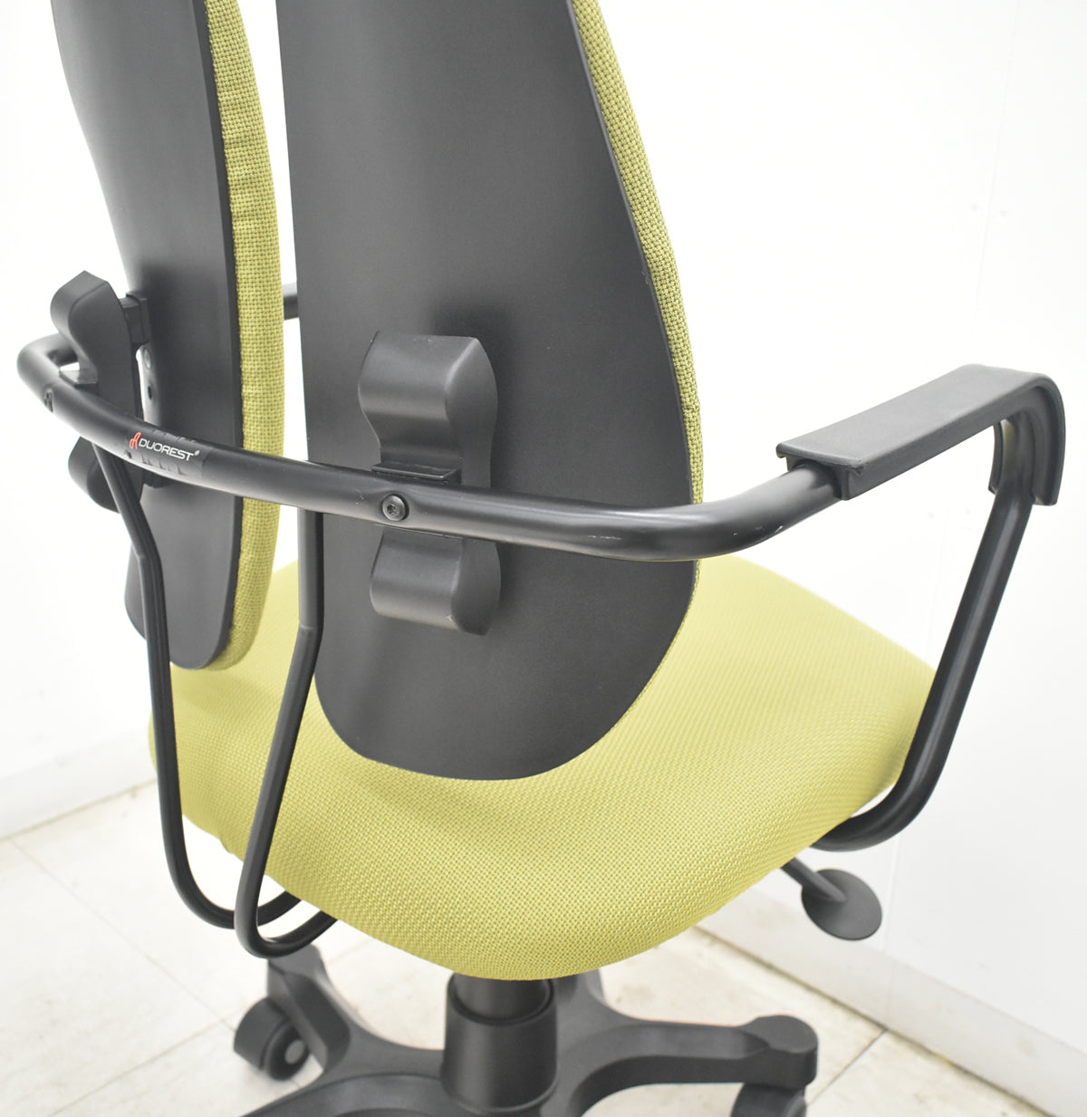 【中古】デュオレスト　コンフィー　DR-260　固定肘　グリーン　2026082001【中古オフィス家具】