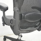 【中古】ハーマンミラー　アーロンチェア　Bサイズ　フル装備　ランバーサポート　ブラック　2026082102【中古オフィス家具】