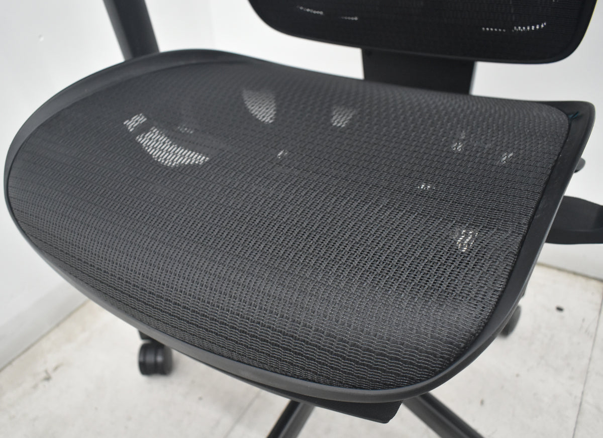 【中古】株式会社COFO（FOS）COFO Chair Pro　ヘッドレスト　フットレスト　ハンガー　ランバーサポート　ウレタンキャスター　ブラック　2026082607【中古オフィス家具】