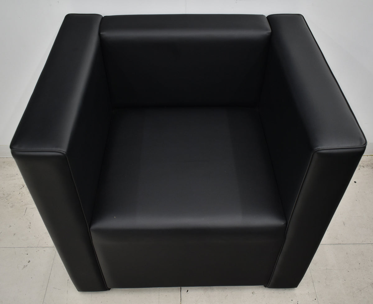 【中古】東洋工芸？＋ライオン事務器　応接４点セット　ブラック　幅1740　2026091403【中古オフィス家具】