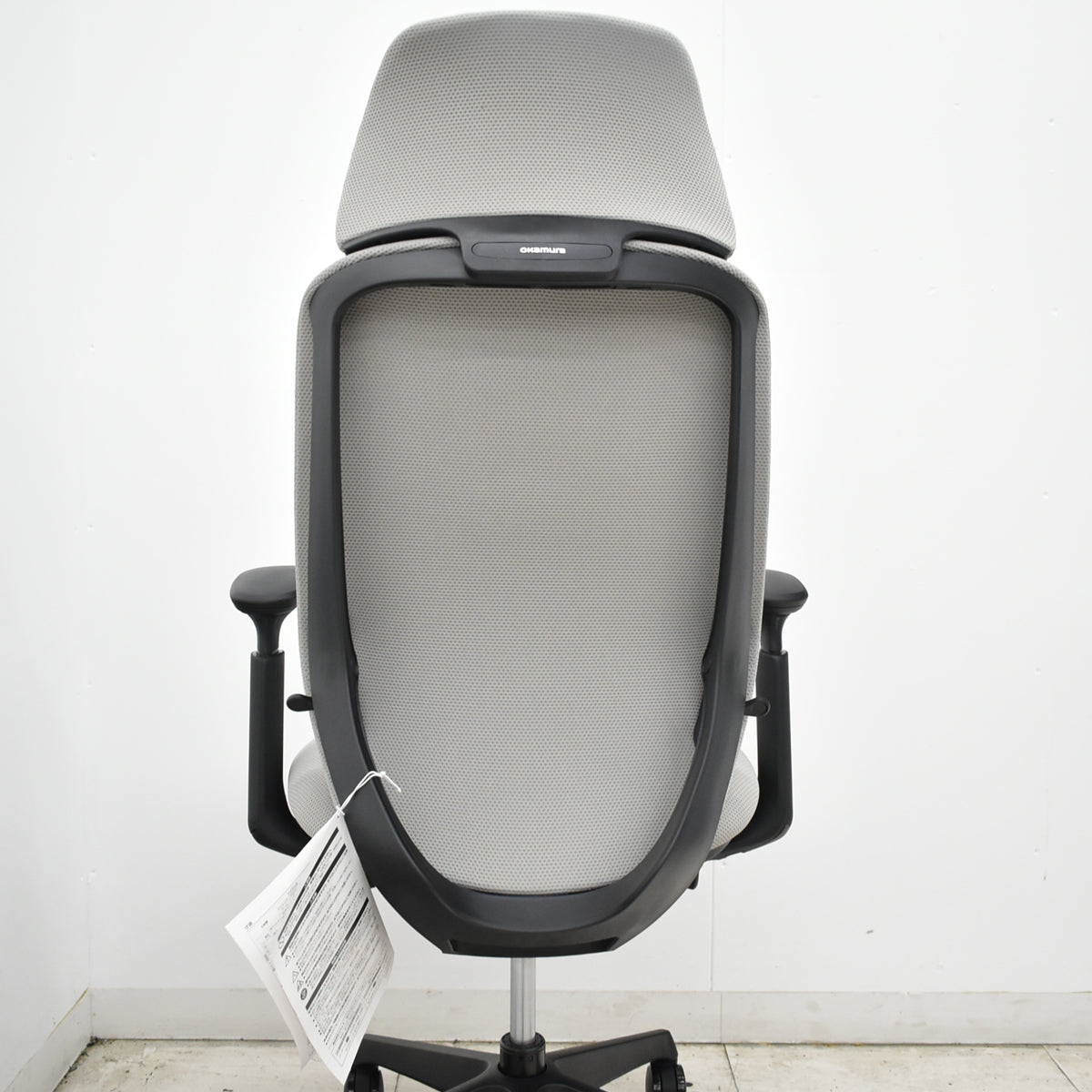 【中古】[新品未使用品]オカムラ　シルフィー　エクストラハイバック　可動肘　バックカーブアジャスト　前傾機能　グレー　2026092902【中古オフィス家具】
