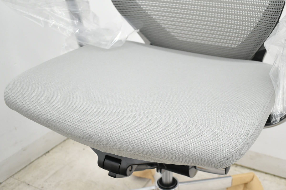 【中古】[新品未使用品]オカムラ　バロン　ハイバック　固定肘　ポリッシュ　2026092903【中古オフィス家具】