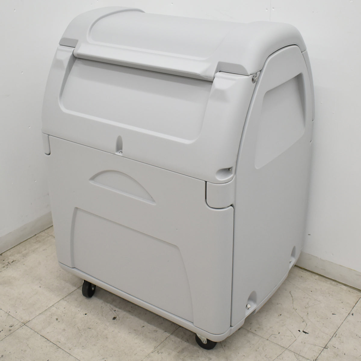 【中古】[新品未使用品]オカムラ　定置式保管庫　ダストボックス　ゴミ箱　キャスター付　2026093005【中古オフィス家具】