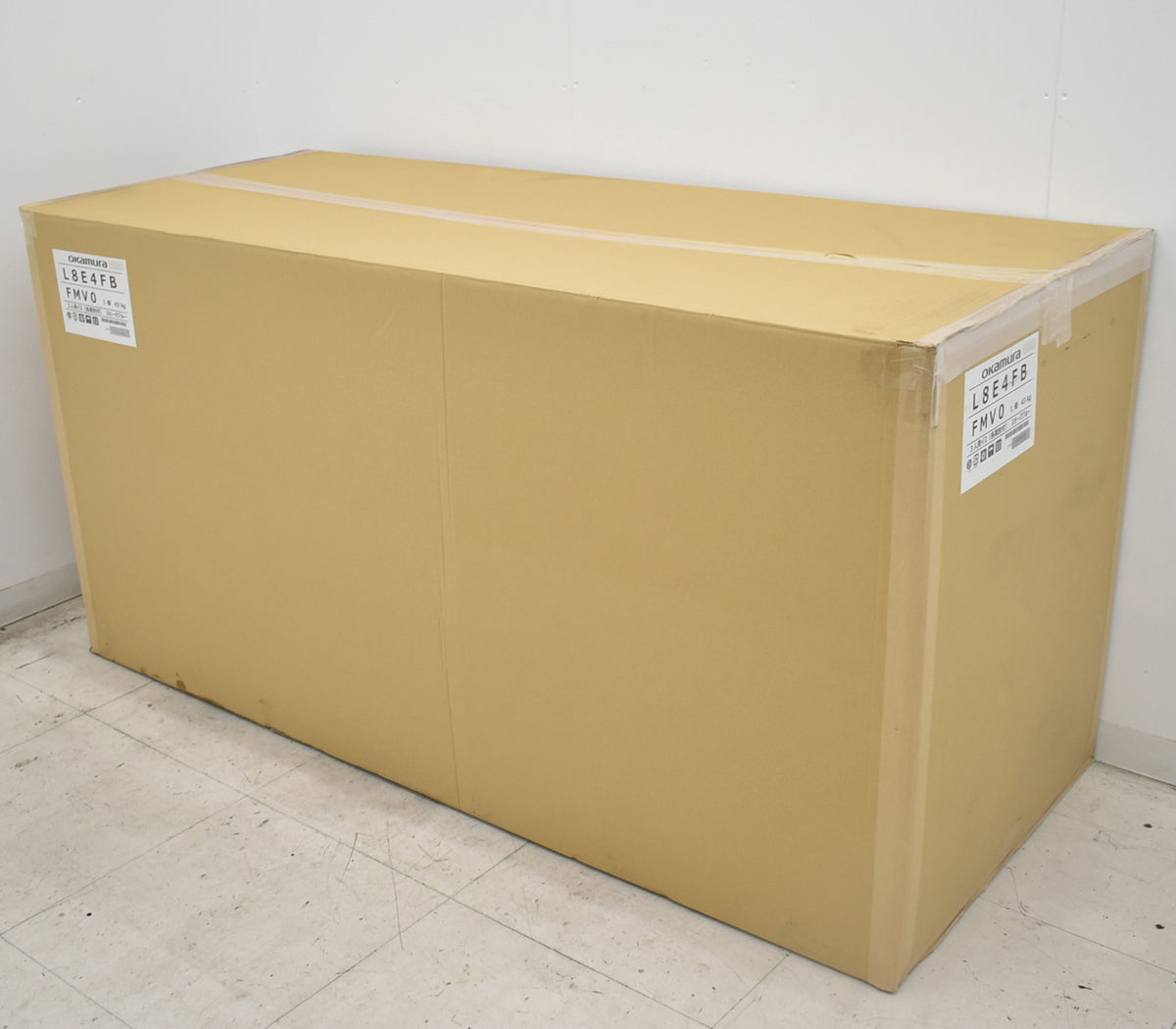 【中古】[新品未使用品]オカムラ　アルベリE4F　ロビーチェア　３人掛　各席肘付　幅1680　2026100703【中古オフィス家具】