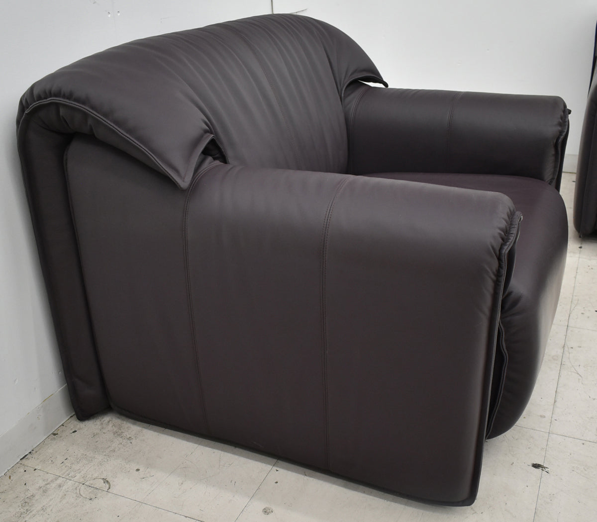 【中古】天童木工　高級応接８点セット　総革張り　2026100801【中古オフィス家具】