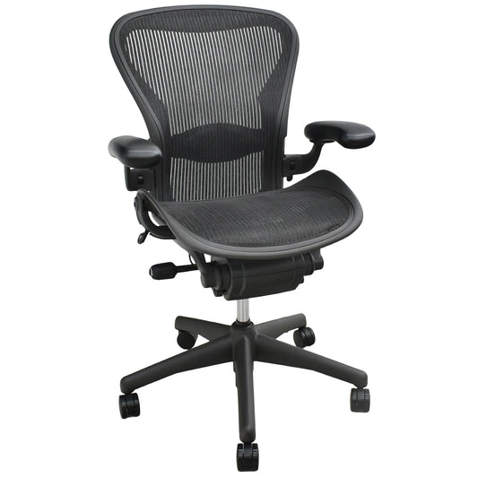 【中古】ハーマンミラー　アーロンチェア　Bサイズ　フル装備　ランバーサポート　肘レバータイプ　昇降ガス新品　ブラック 2026101904