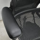 【中古】ハーマンミラー　アーロンチェア　Bサイズ　フル装備　ランバーサポート　肘レバータイプ　昇降ガス新品　ブラック 2026102003