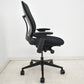 【中古】スチールケース　リープＶ２　APモデル　可動肘　ランバーサポート　肘パッド新型タイプ　ブラック　2026030905【中古オフィス家具】