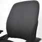 【中古】スチールケース　リープＶ２　可動肘　ランバーサポート　USモデル　ブラック　2026030906【中古オフィス家具】
