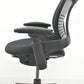 【中古】スチールケース　リープＶ２　可動肘　ランバーサポート　USモデル　ブラック　2026030906【中古オフィス家具】