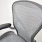 ハーマンミラー　Hermanmiller　アーロンチェア　Ｂサイズ　フル装備　ポスチャーフィット　ウェーブメッシュ　ポリッシュフレーム　2023051902【中古オフィス家具】【中古】