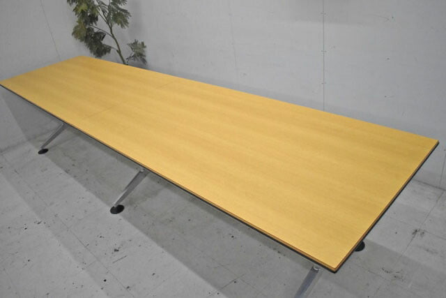 ウィルクハーン　ロゴン　大型会議テーブル　W3600　2022051104【中古オフィス家具】【中古】