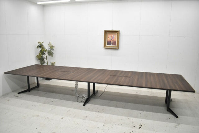 オカムラ ラティオII 上下昇降大型会議テーブル 配線ユニット 2019年製